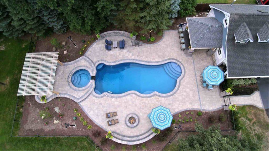 pool design and landscaping design