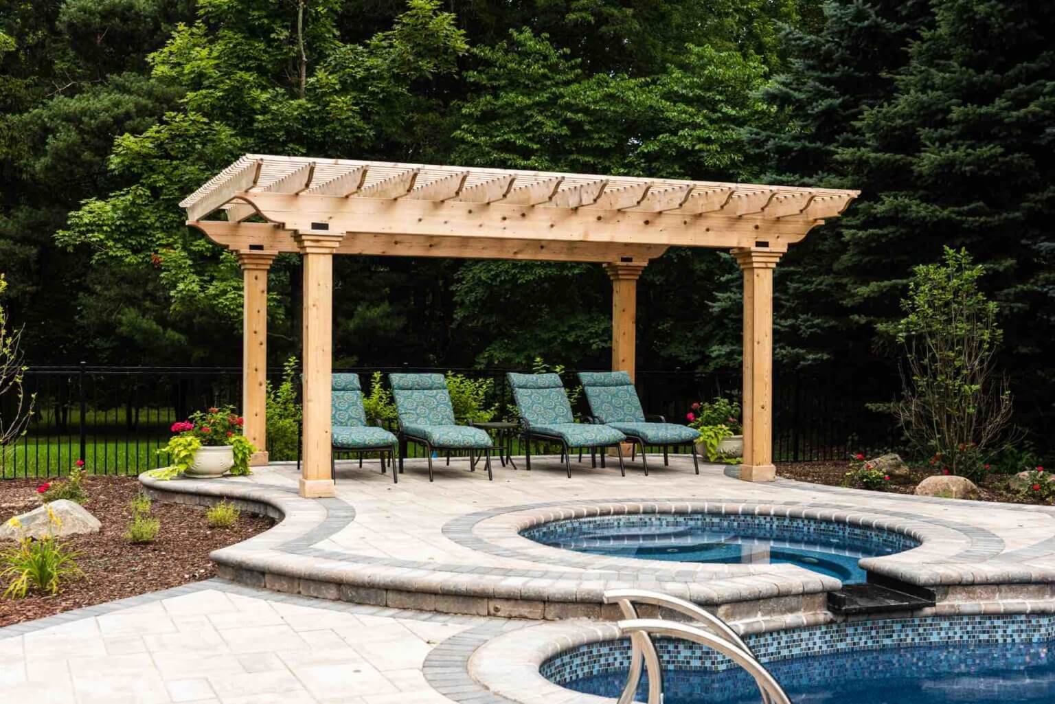 hot tub and deck seating